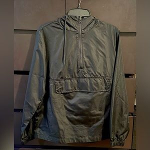 HUNTER X Target Windbreaker